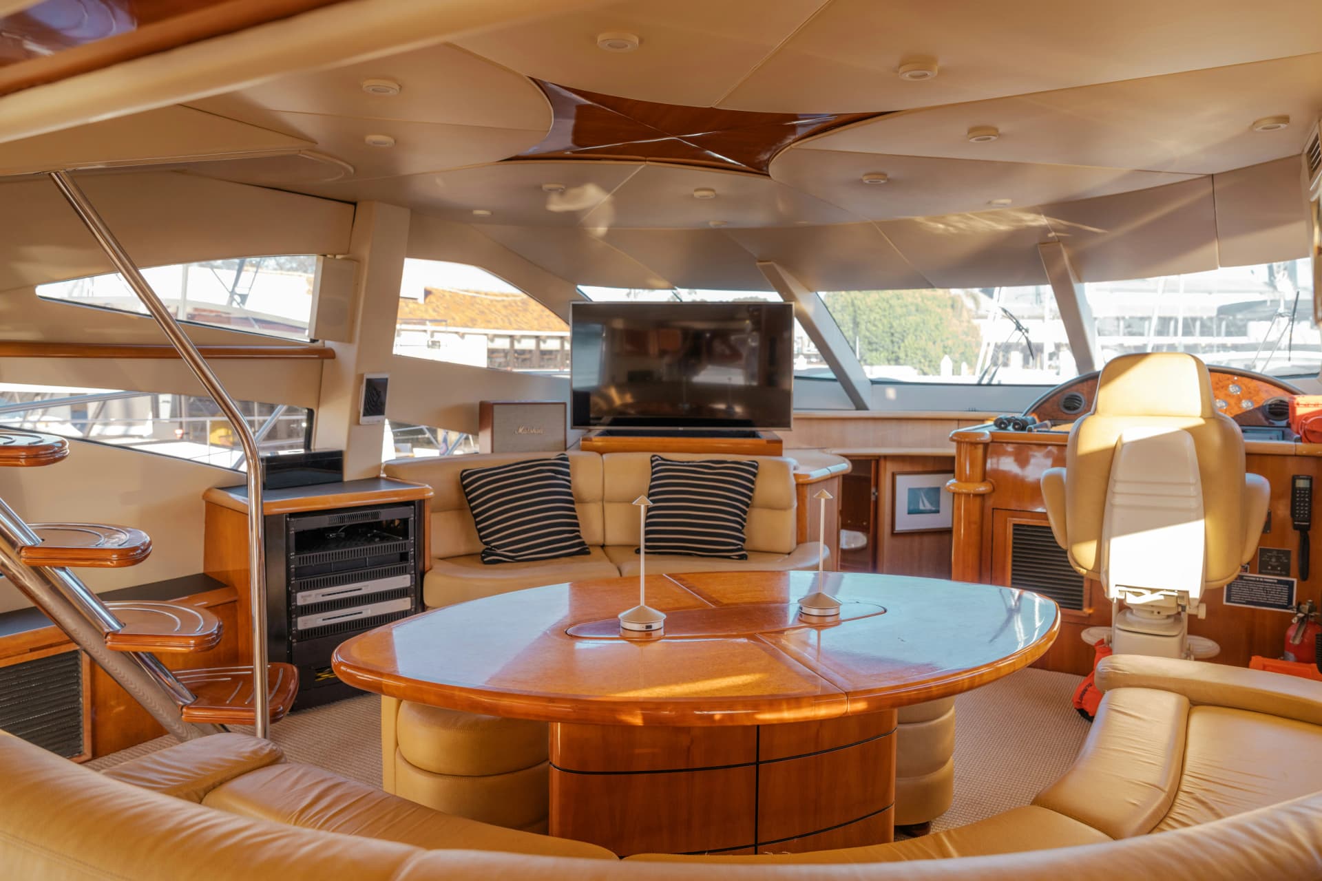 marine-living.webp
